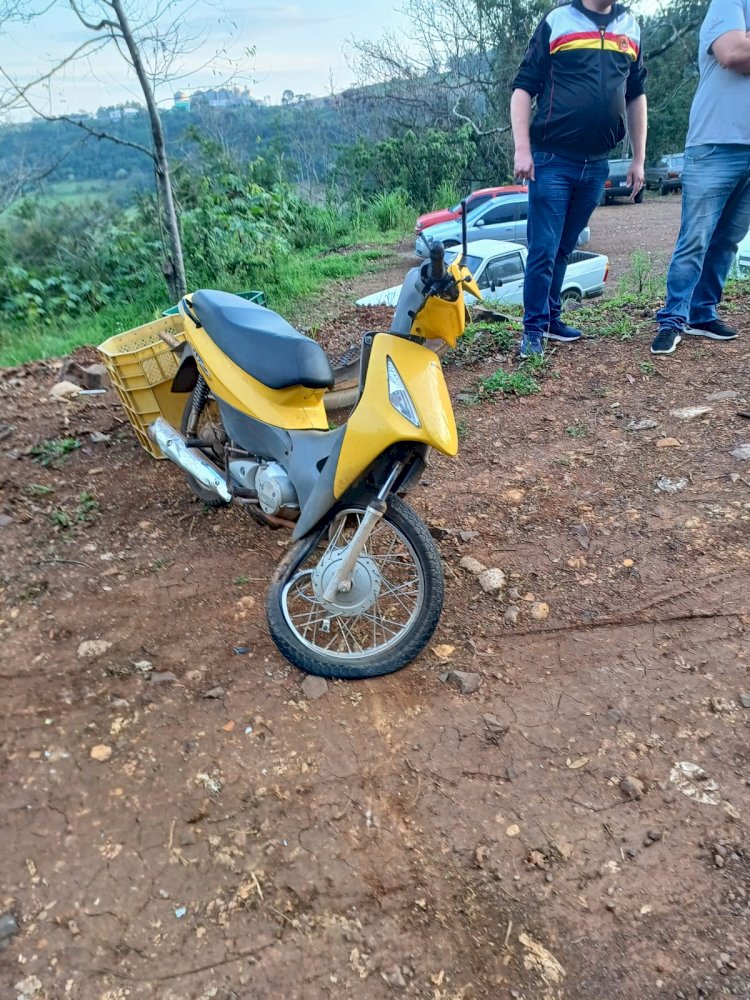 Grave acidente em Linha Santa Fé envolvendo carro e moto!