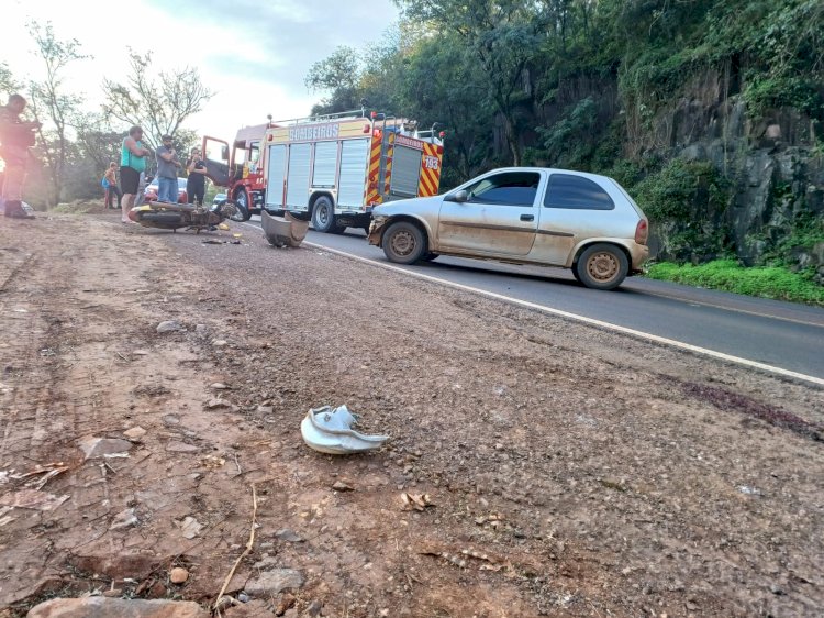 Grave acidente em Linha Santa Fé envolvendo carro e moto!