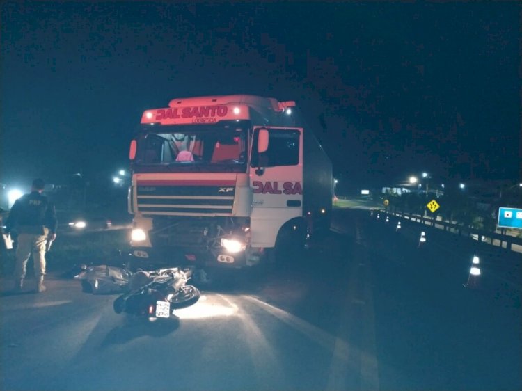 Motociclista perde a vida em colisão frontal com carreta de Chapecó na BR-282