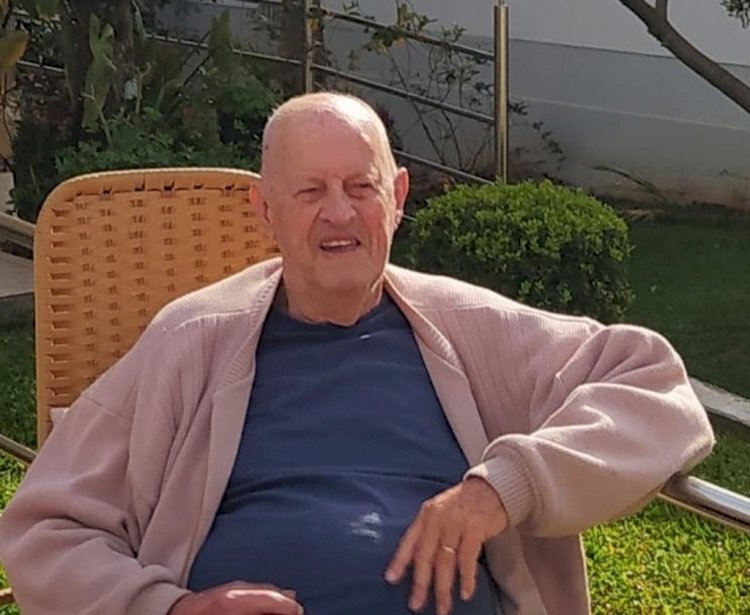 Líder comunitário Ottmar Schneiders falece aos 88 anos de idade
