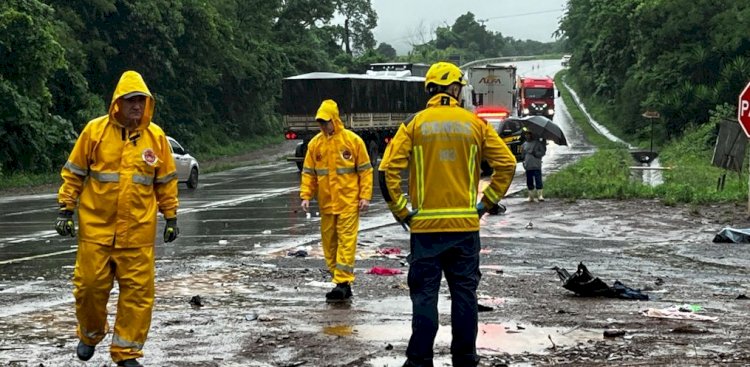 URGENTE: Grave acidente mata duas pessoas na BR 163, em Guaraciaba