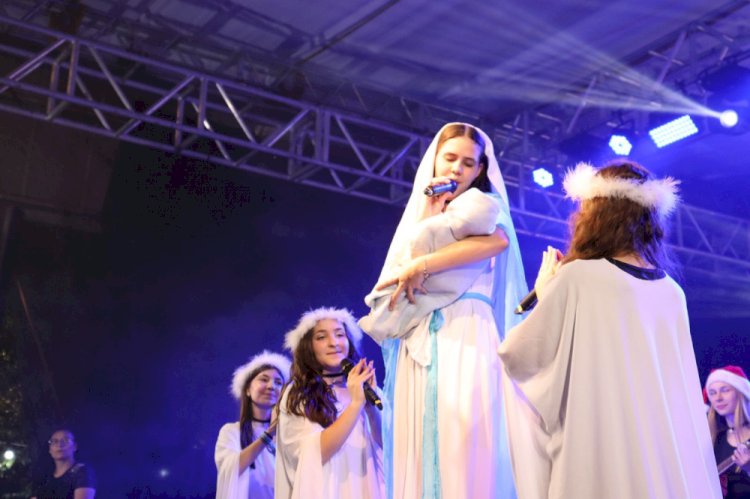 Público lota abertura da programação de Natal em Maravilha