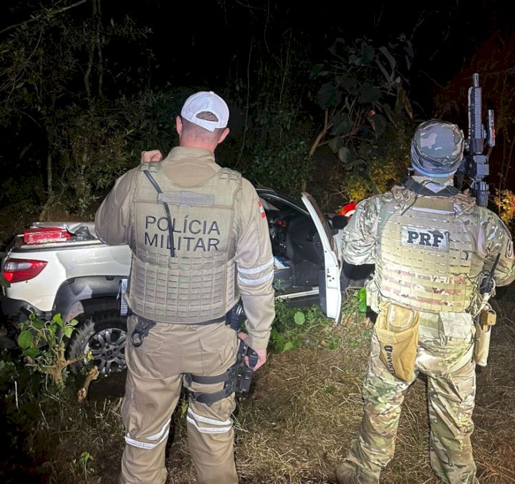 Polícia divulga imagens de perseguição a carro com meia tonelada de droga no Oeste