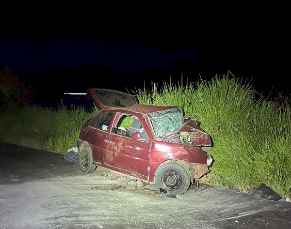 Colisão frontal entre dois automóveis mata motoristas no Oeste