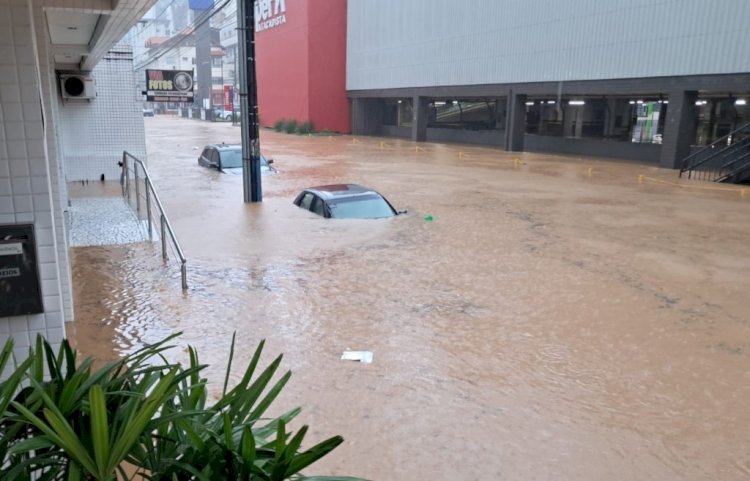 Chuvas no Litoral de SC: municípios decretam situação de emergência