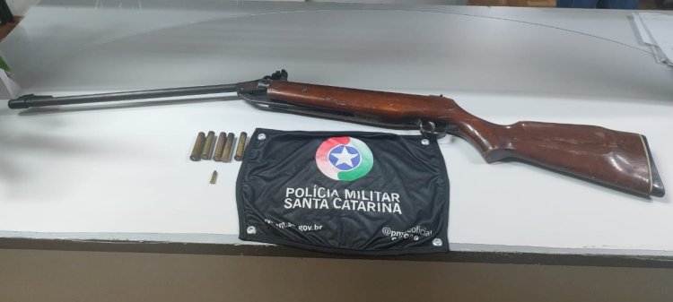 Jovem de 27 anos é vítima de tiro com arma de fogo em Palmitos